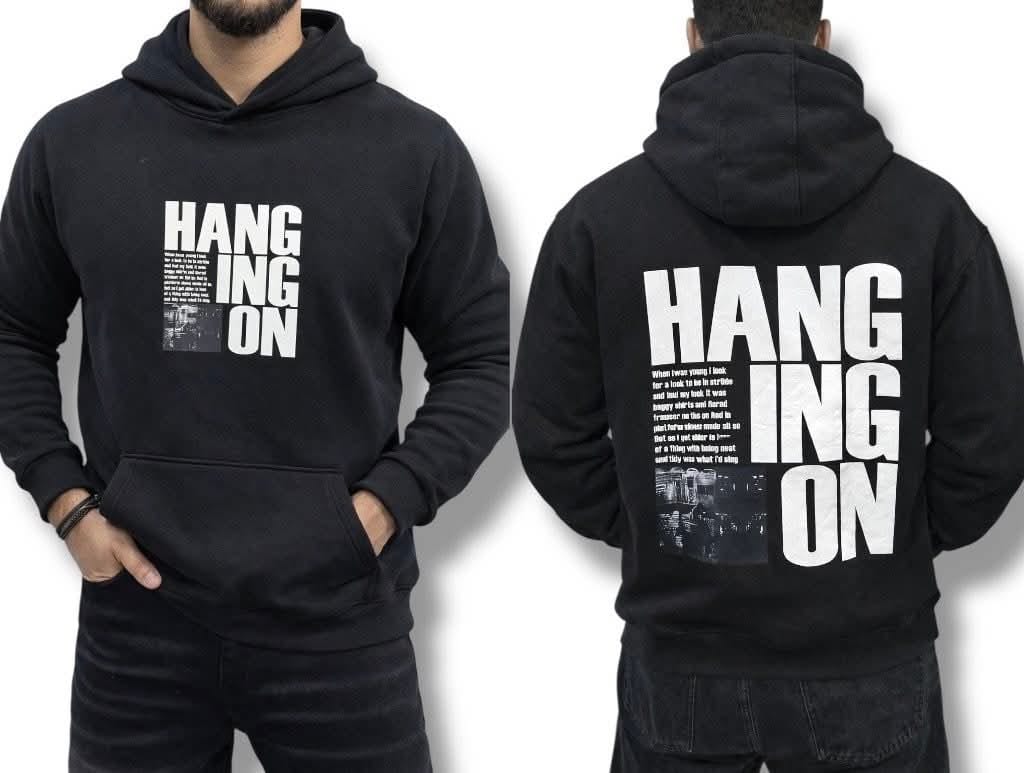 over size sweatshirt