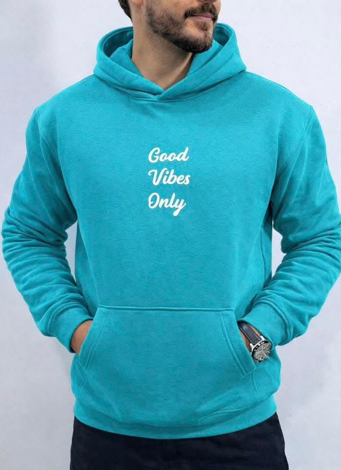 over size sweatshirt