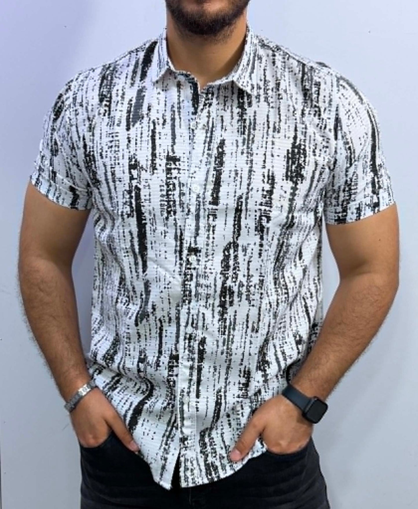 قميص مشجر