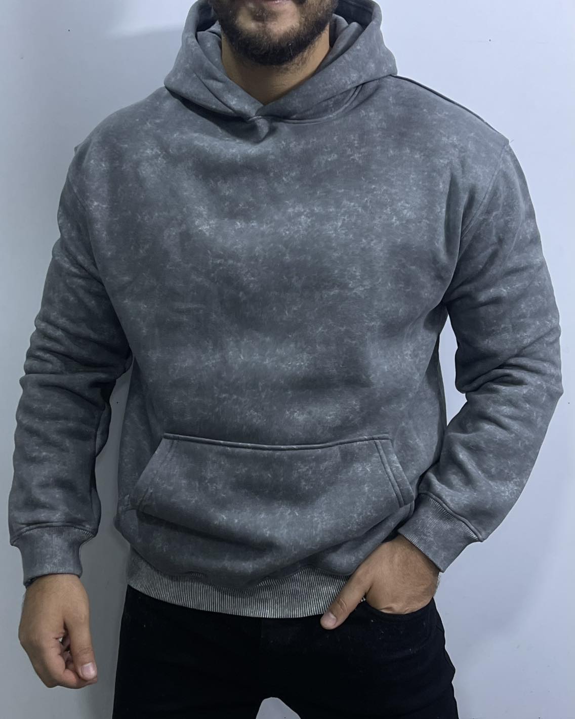 over size sweatshirt