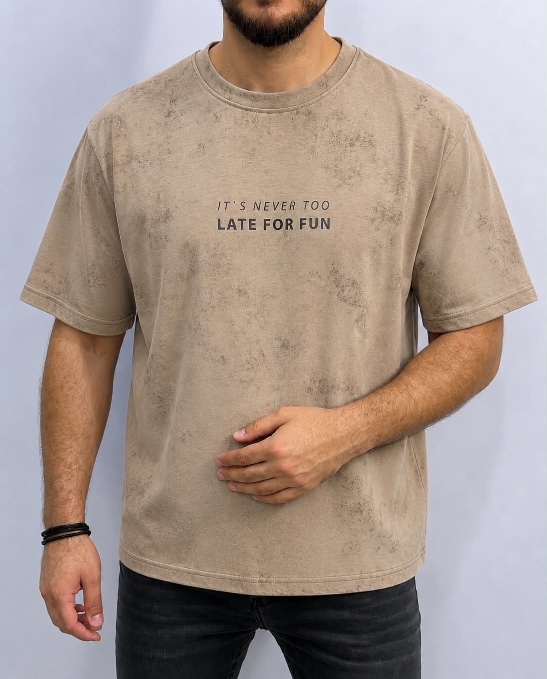 Never late t-shirt